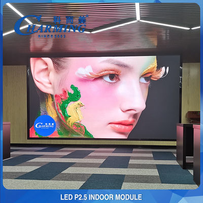 Modulo di visualizzazione a LED interno ad alta luminosità con frequenza di aggiornamento di 7680 Hz e manutenzione frontale magnetica per segnaletica al dettaglio e sale conferenze