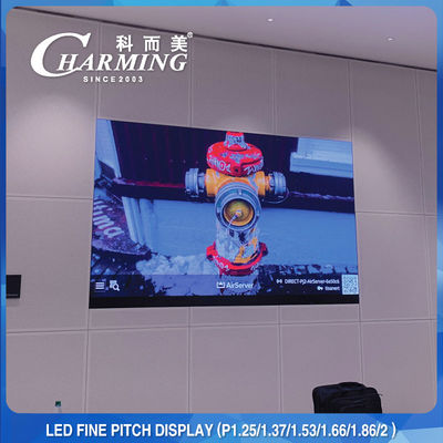 Pratico display a LED a passo fine IP42 multiscena ad alta risoluzione