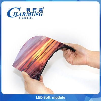 Display LED flessibile Modulo LED morbido Display pubblicitario a LED curvo per interni P1.86 P2 P2.5 P3