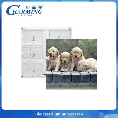 schermo a LED fisso all'aperto con protezione impermeabile IP65, luminosità di 6500 CD/m2 ed efficienza energetica di 220 W/m2